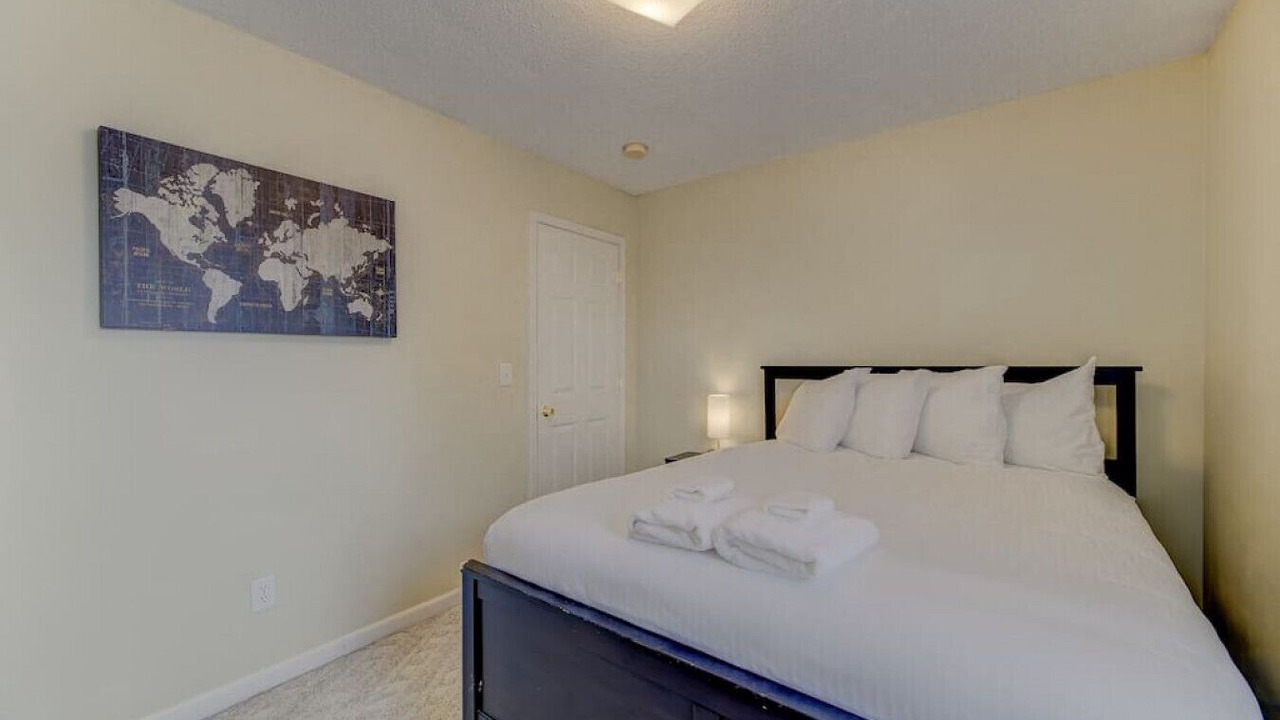 Photo of Bedroom in Lexington