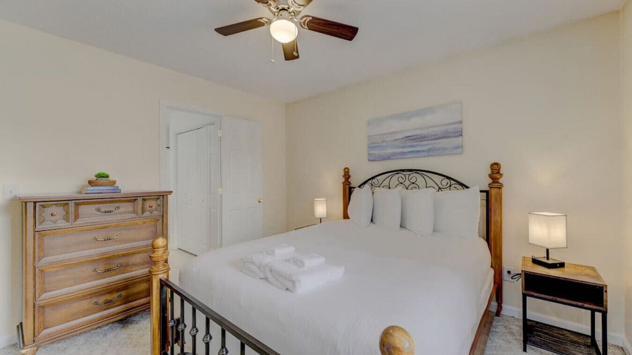 Photo of Bedroom in Lexington