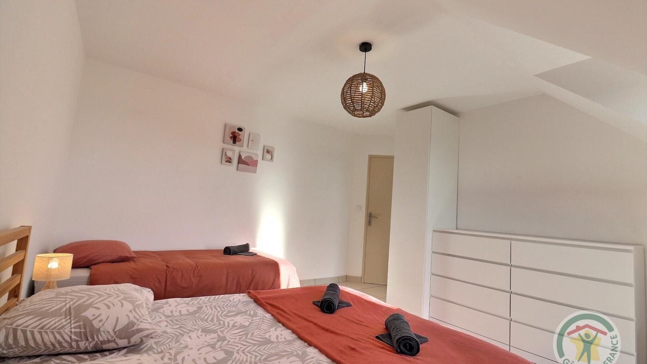 Photo of Bedroom in Baulon
