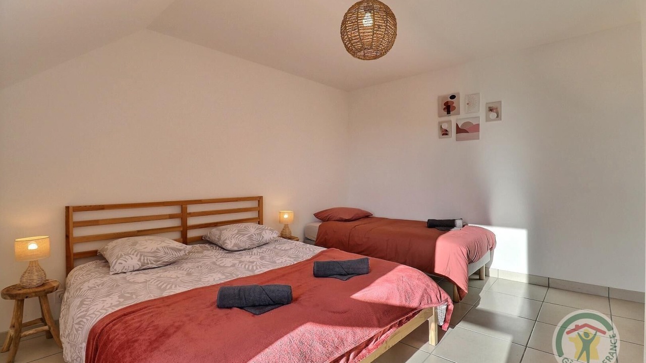 Photo of Bedroom in Baulon