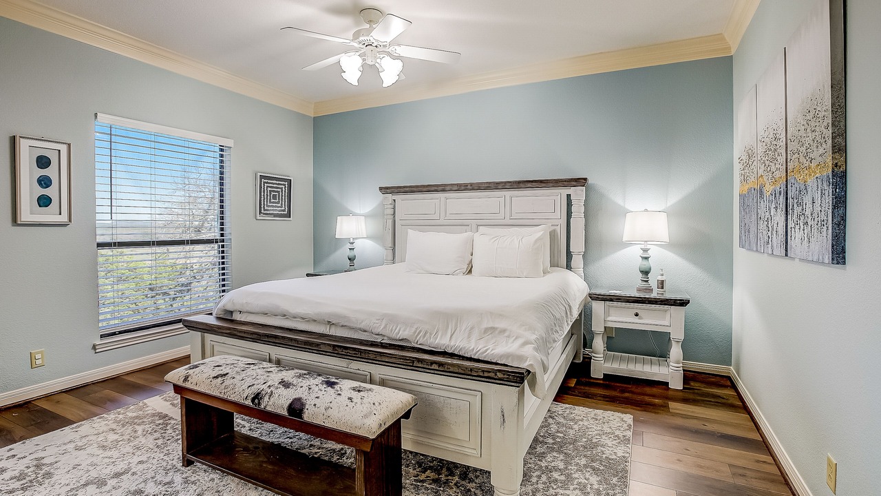 Photo of Bedroom in Spicewood