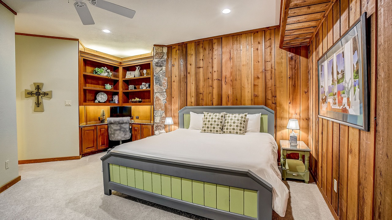 Photo of Bedroom in Spicewood