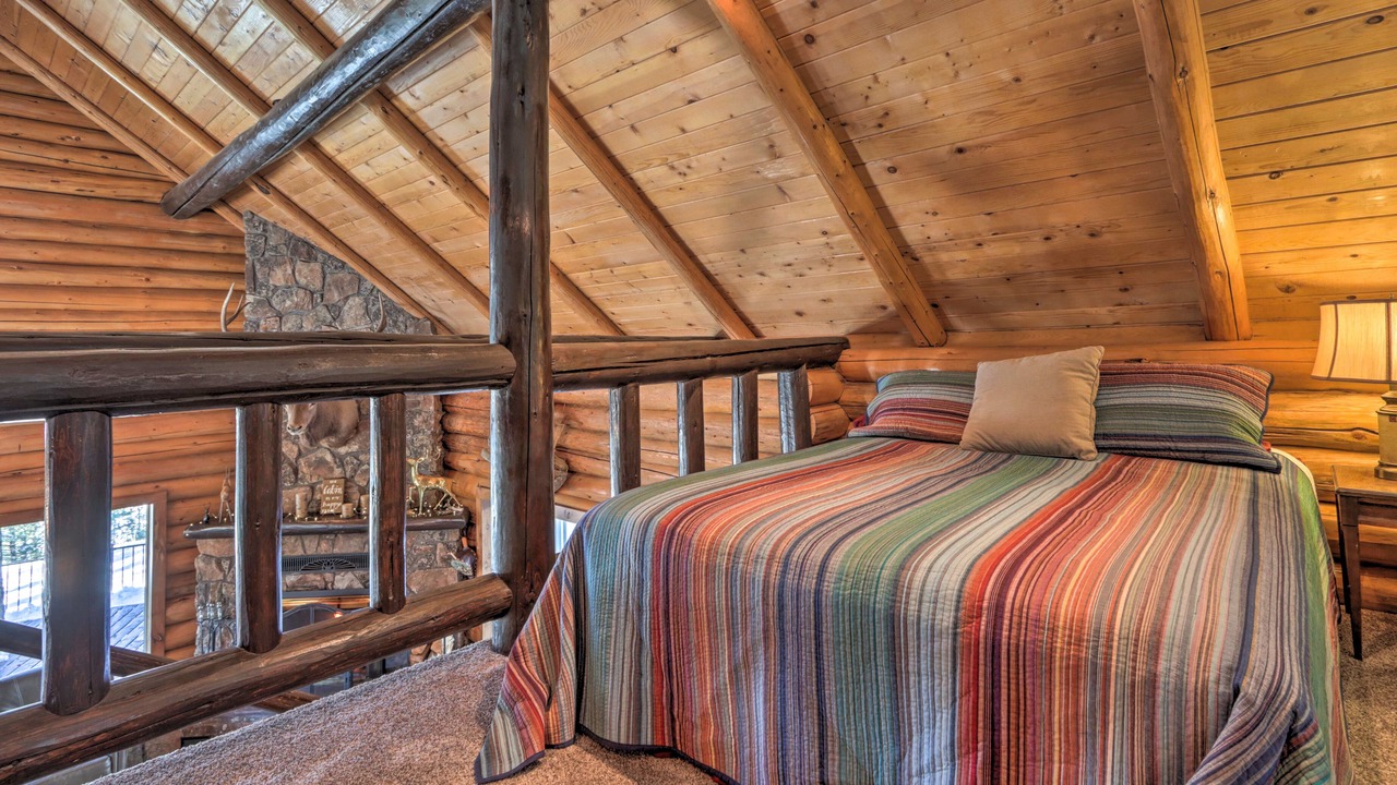 Photo of Bedroom in Cascade