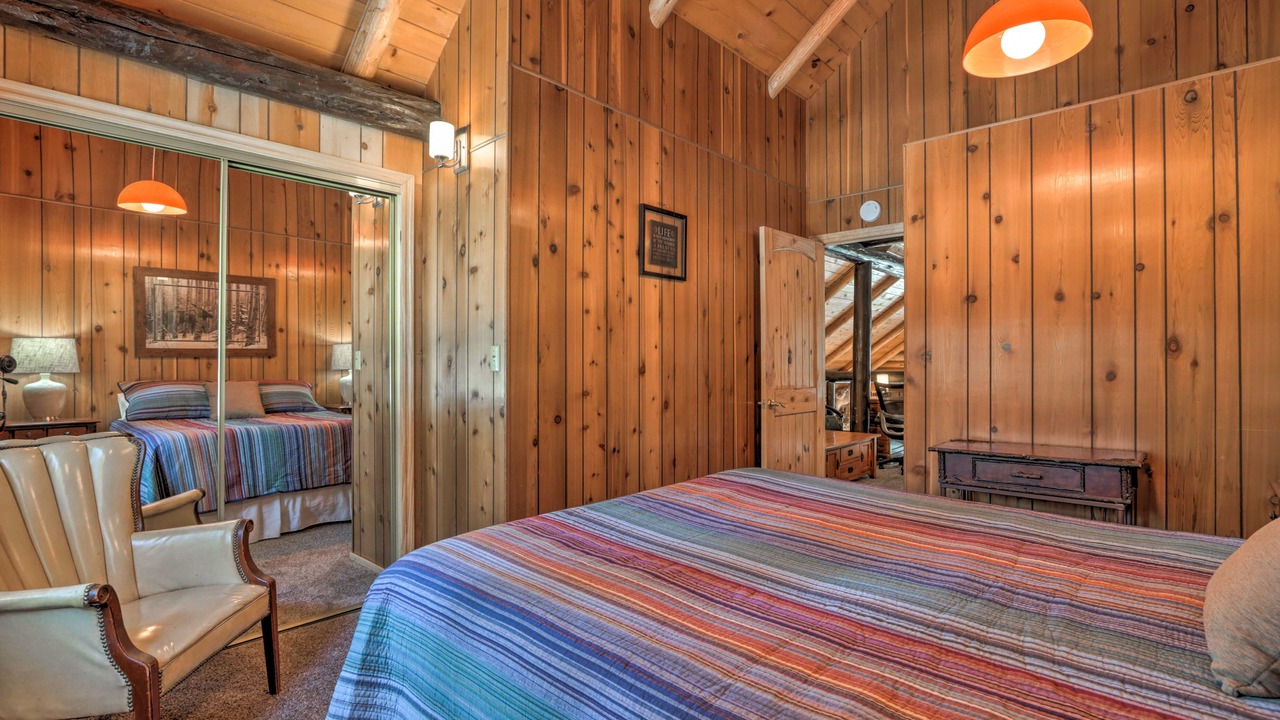 Photo of Bedroom in Cascade