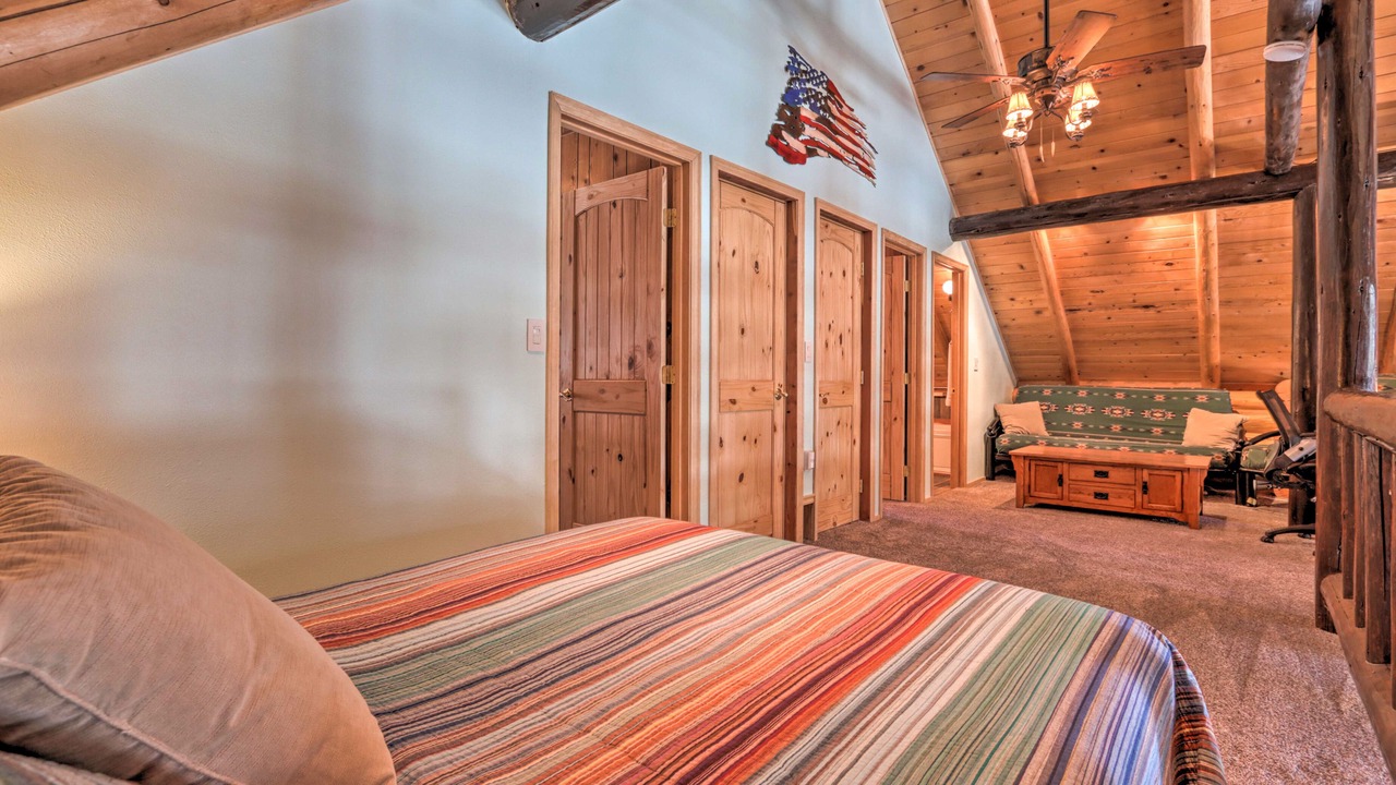 Photo of Bedroom in Cascade