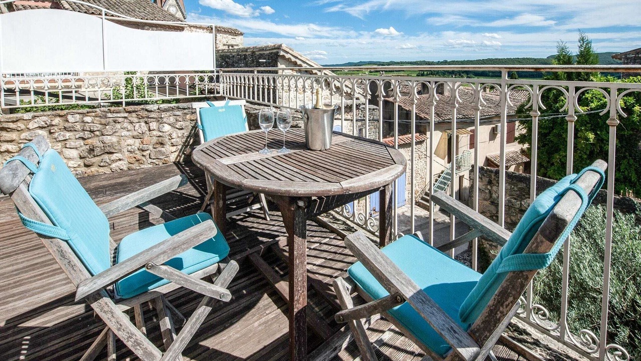 Photo of Patio Balcony in Saint-Laurent-de-Carnols