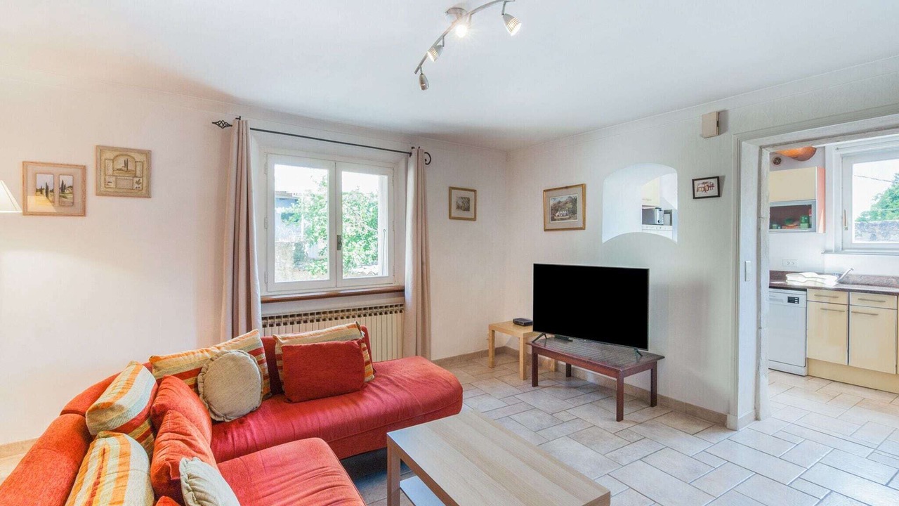 Photo of Livingroom in Saint-Laurent-de-Carnols