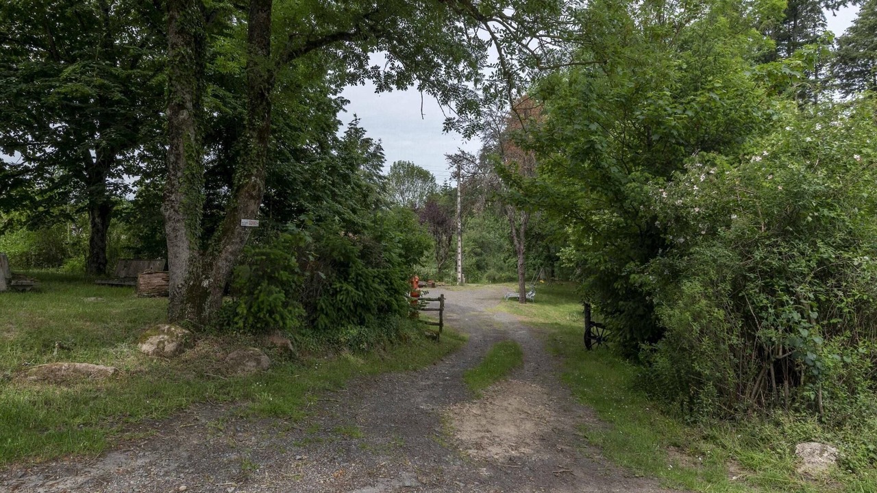 Photo of Others in Cuzy