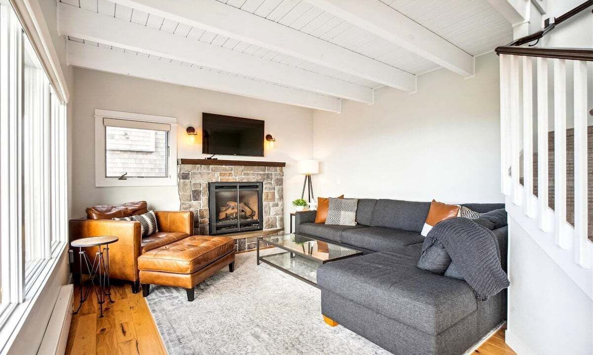 Photo of Bedroom in Downtown Cannon Beach