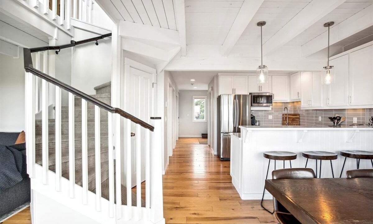 Photo of Others in Downtown Cannon Beach