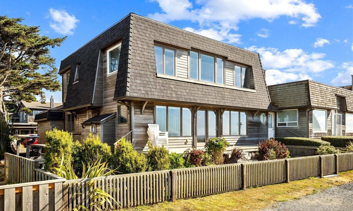 Photo of Outdoor in Downtown Cannon Beach