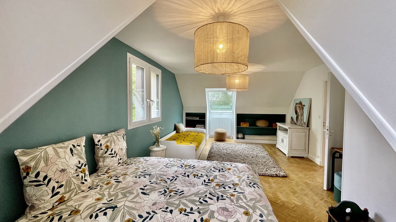 Photo of Bedroom in Le Mont-Saint-Adrien