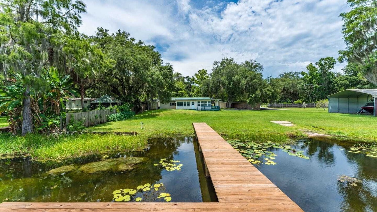 Photo of Outdoor in Melrose