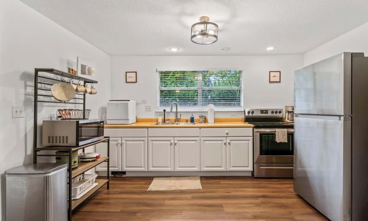 Photo of Kitchen in Melrose