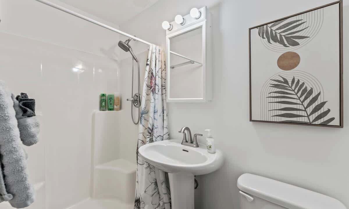 Photo of Bathroom in Melrose