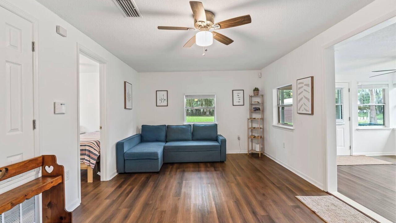 Photo of Livingroom in Melrose