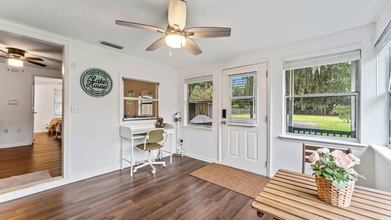 Photo of Others in Melrose