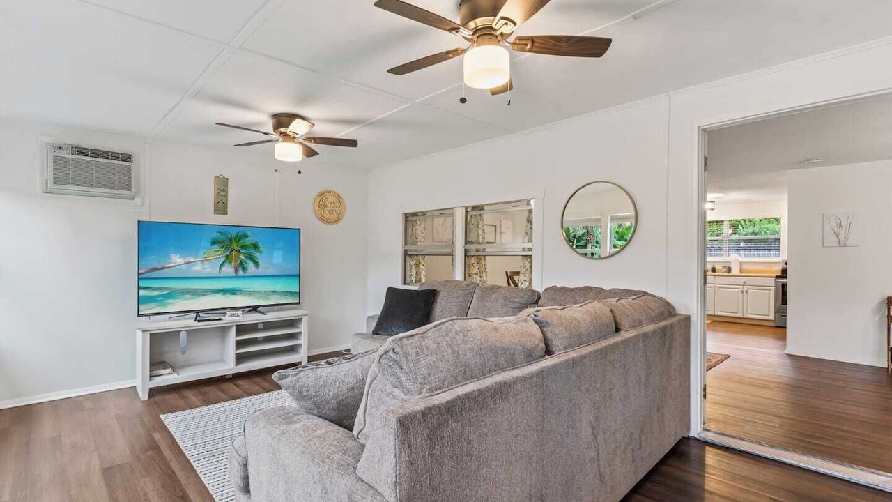 Photo of Livingroom in Melrose