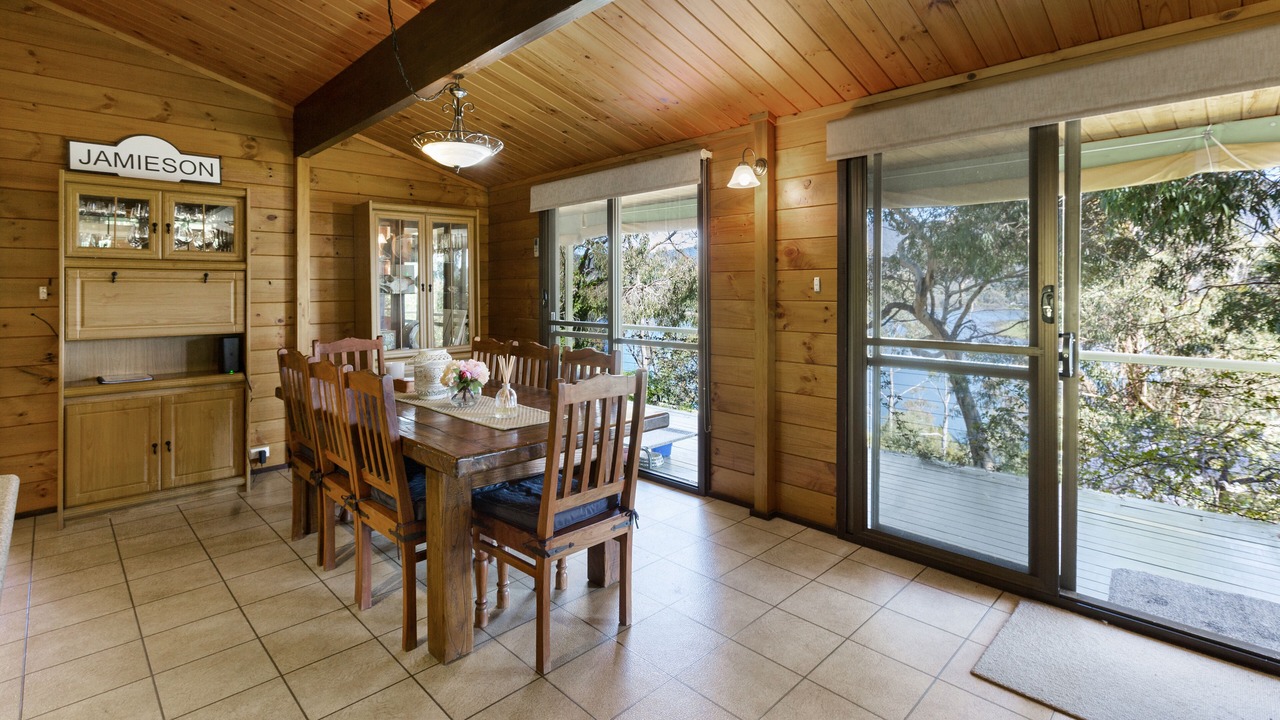 Photo of Others in Jamieson