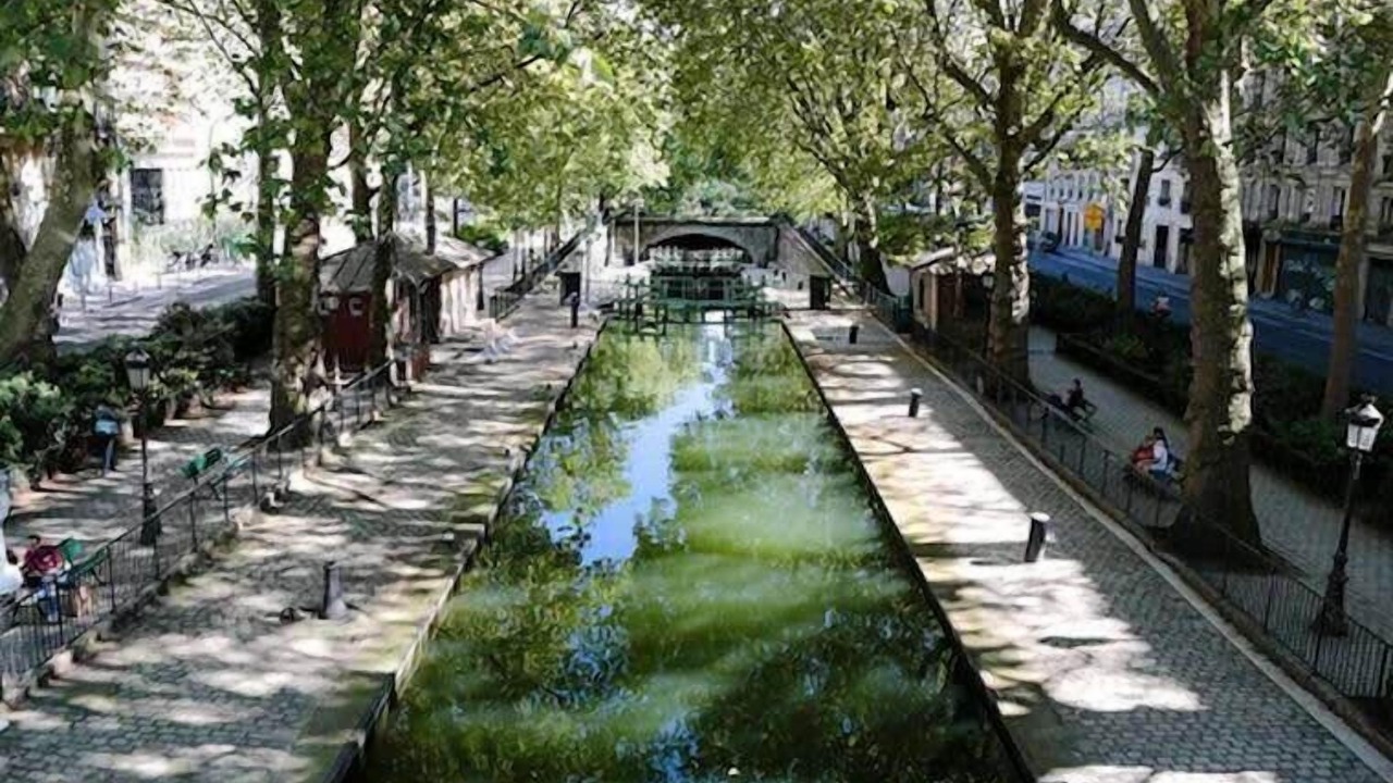 Photo of Others in Quartier de la Porte-Saint-Denis