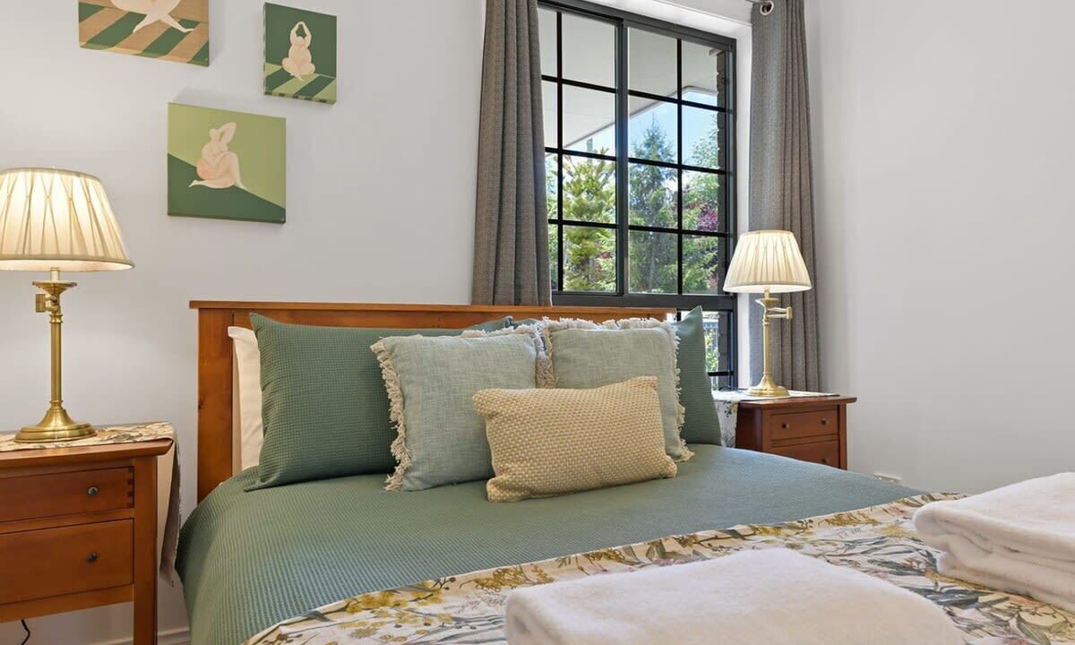 Photo of Bedroom in Bletchington