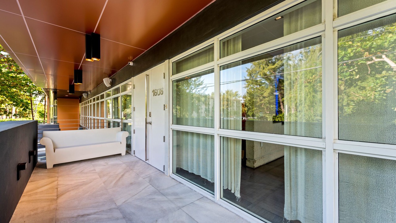 Photo of Outdoor in Northeast Coconut Grove