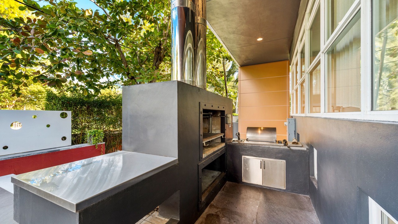 Photo of Patio Balcony in Northeast Coconut Grove