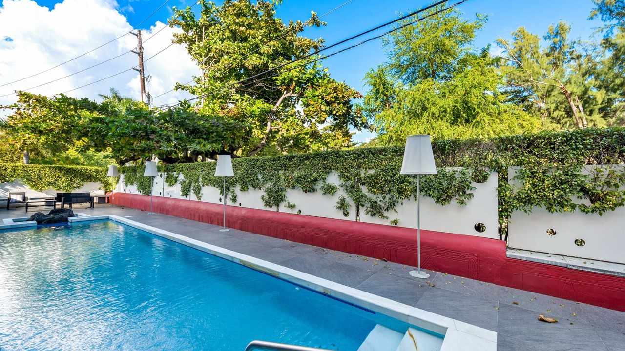 Photo of Outdoor in Northeast Coconut Grove