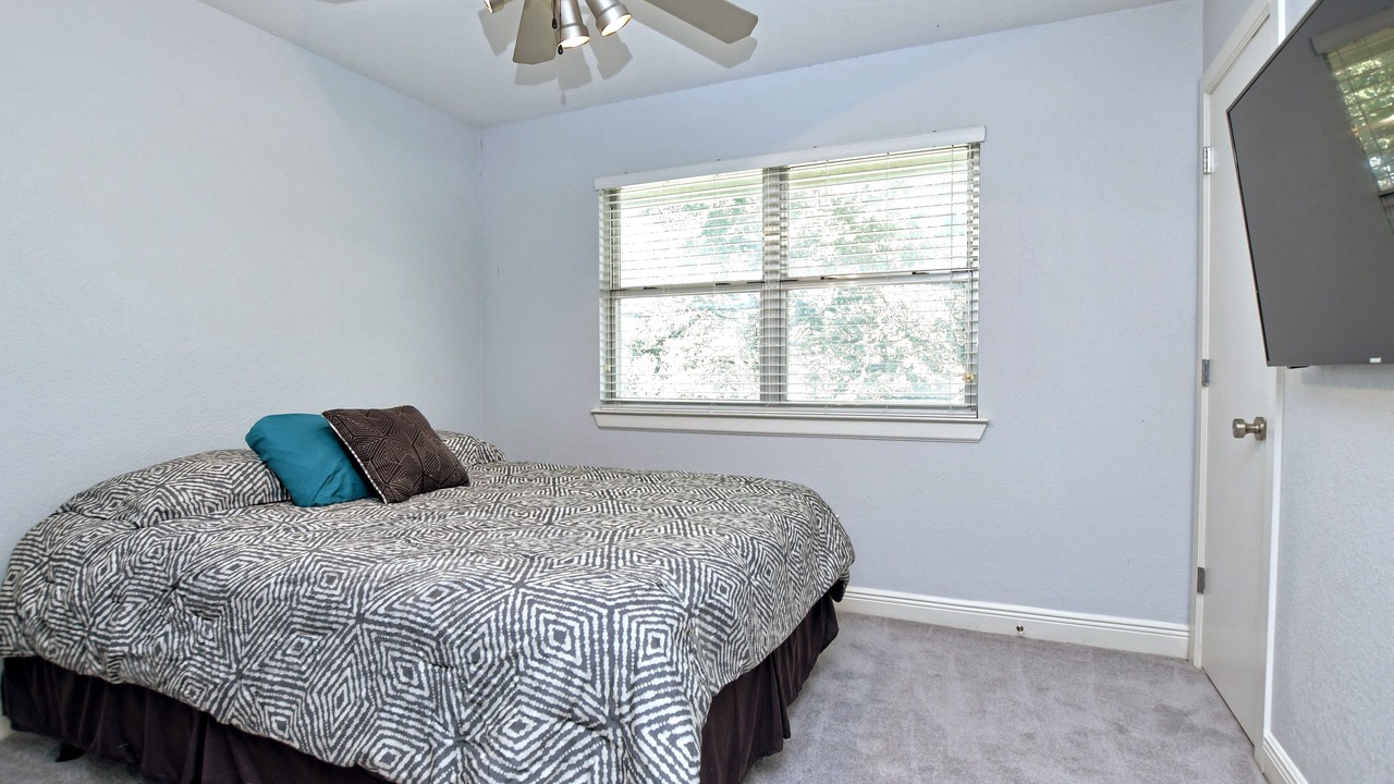 Photo of Bedroom in Block House Creek
