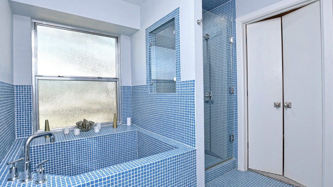 Photo of Bathroom in Block House Creek