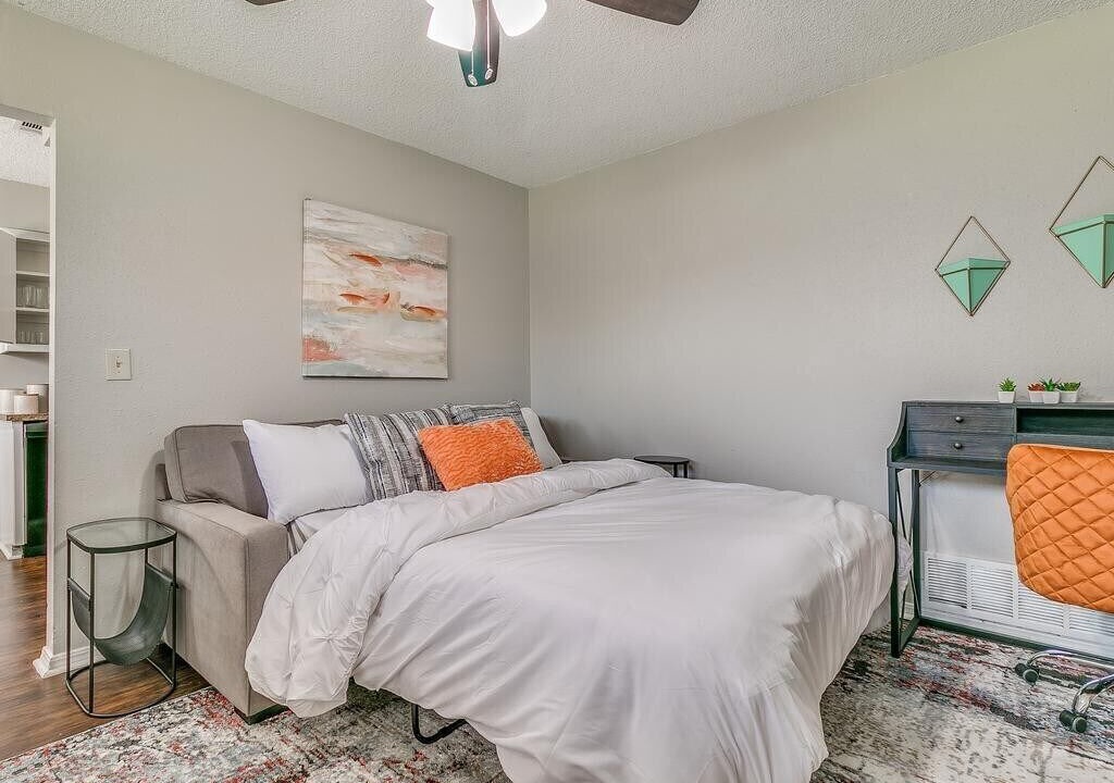 Photo of Bedroom in Midwest City