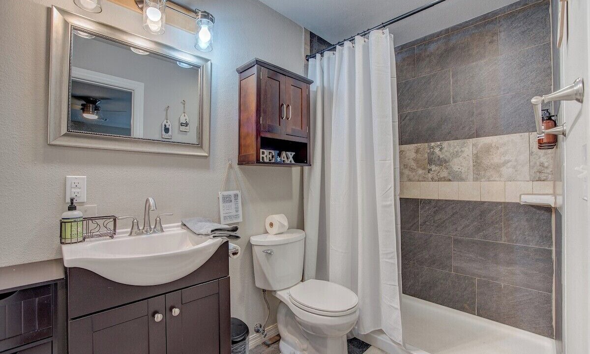 Photo of Bathroom in Longtown