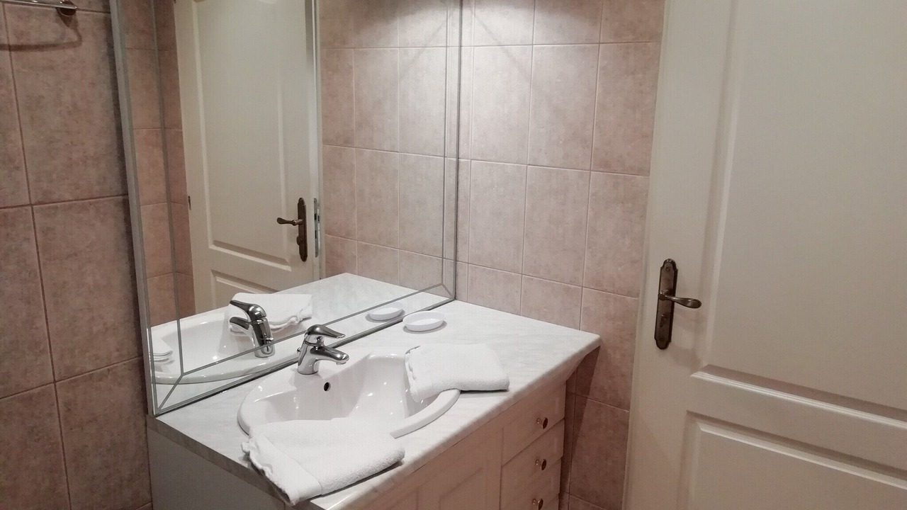 Photo of Bathroom in Monchaux