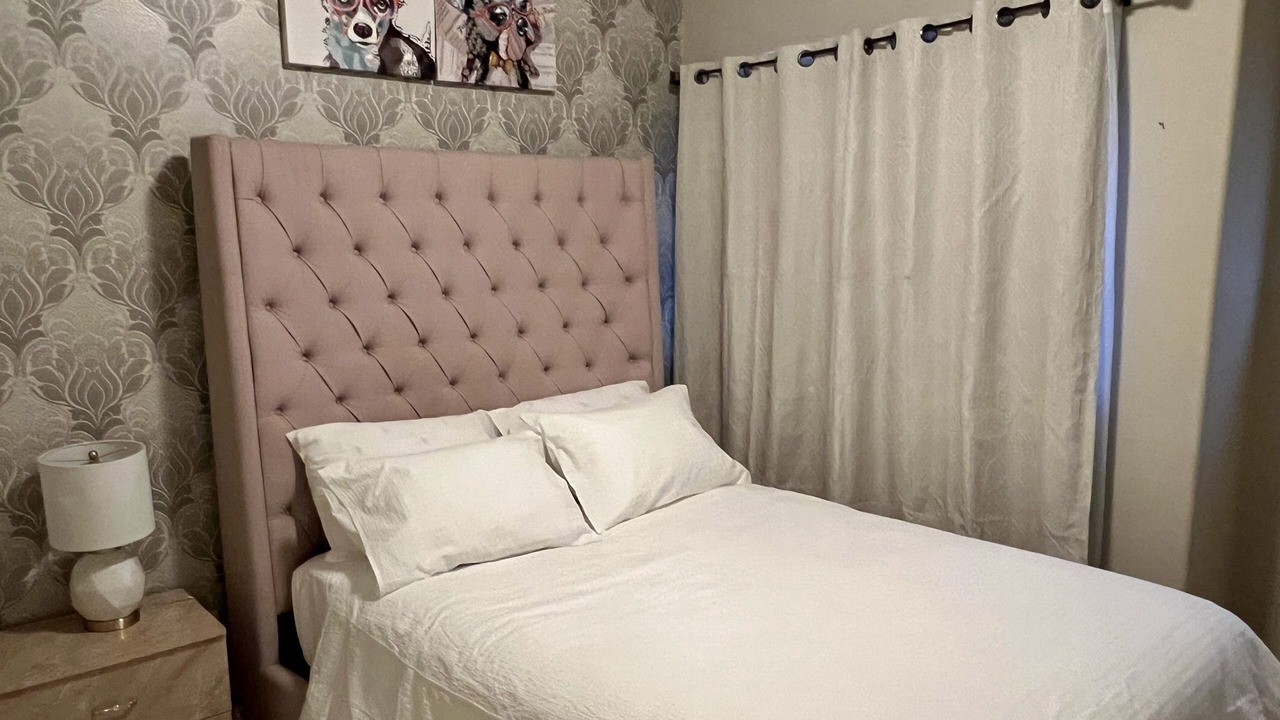 Photo of Bedroom in Aloha