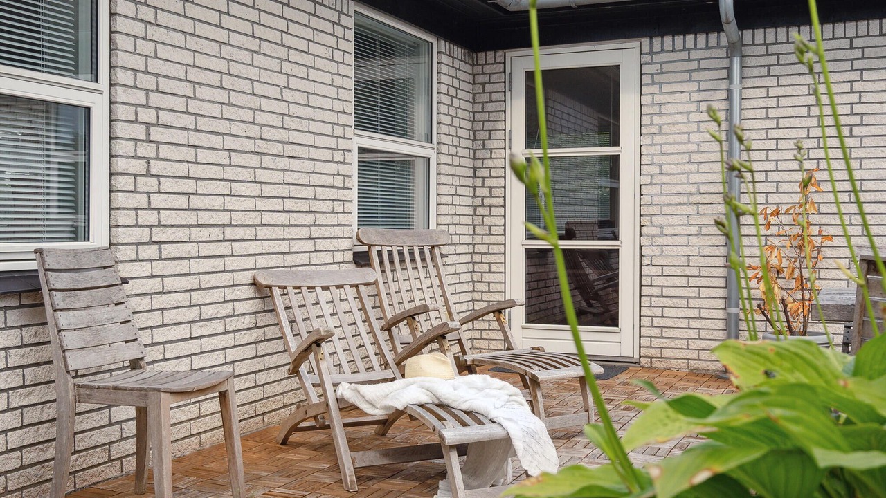 Photo of Others in Sunds