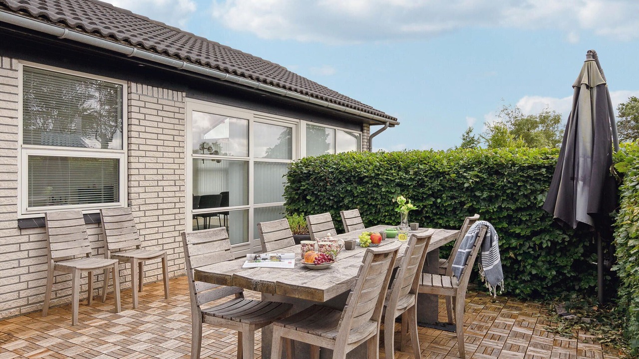 Photo of Others in Sunds