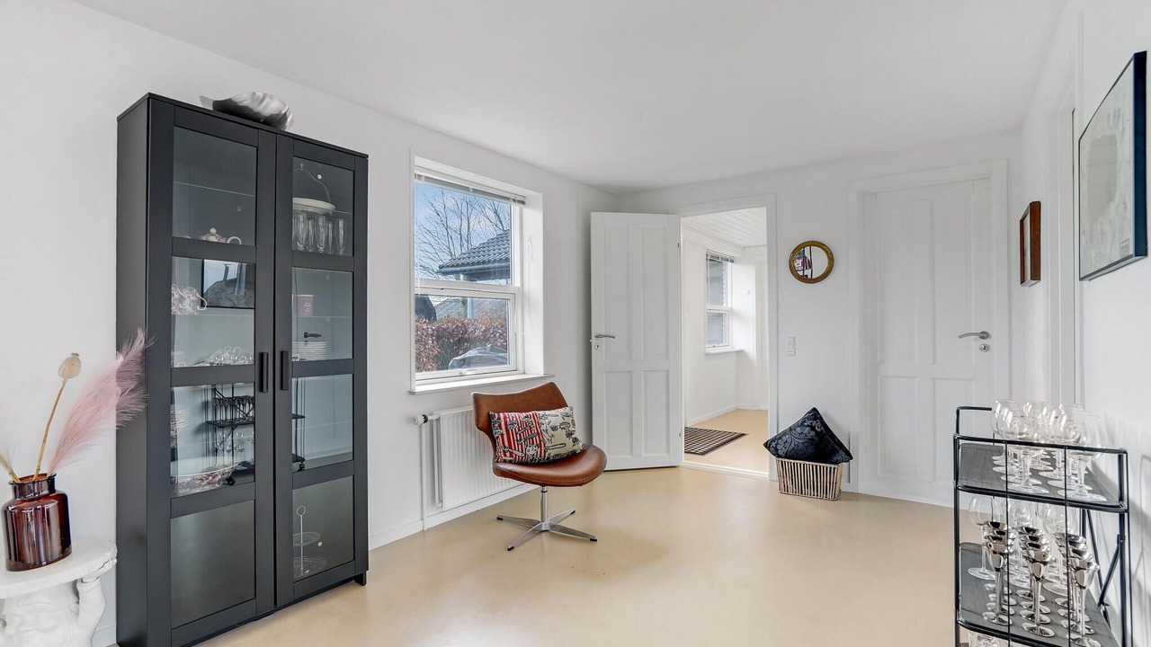 Photo of Others in Sunds