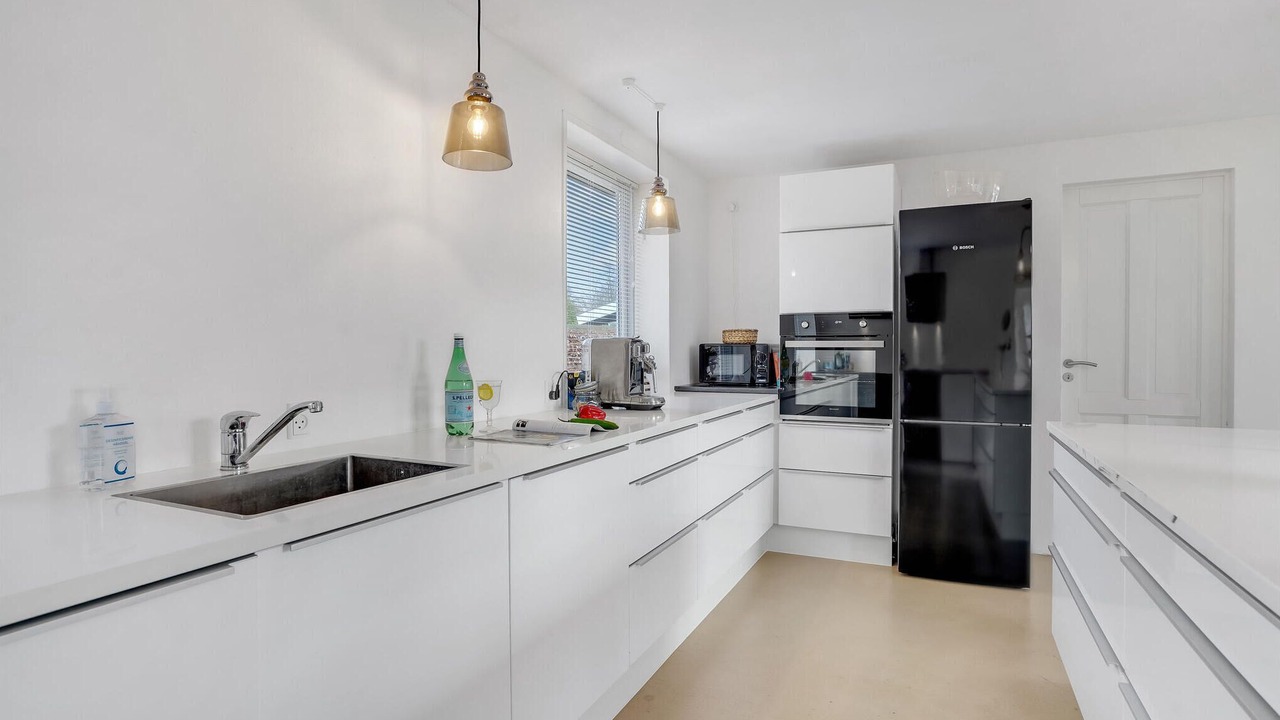 Photo of Others in Sunds