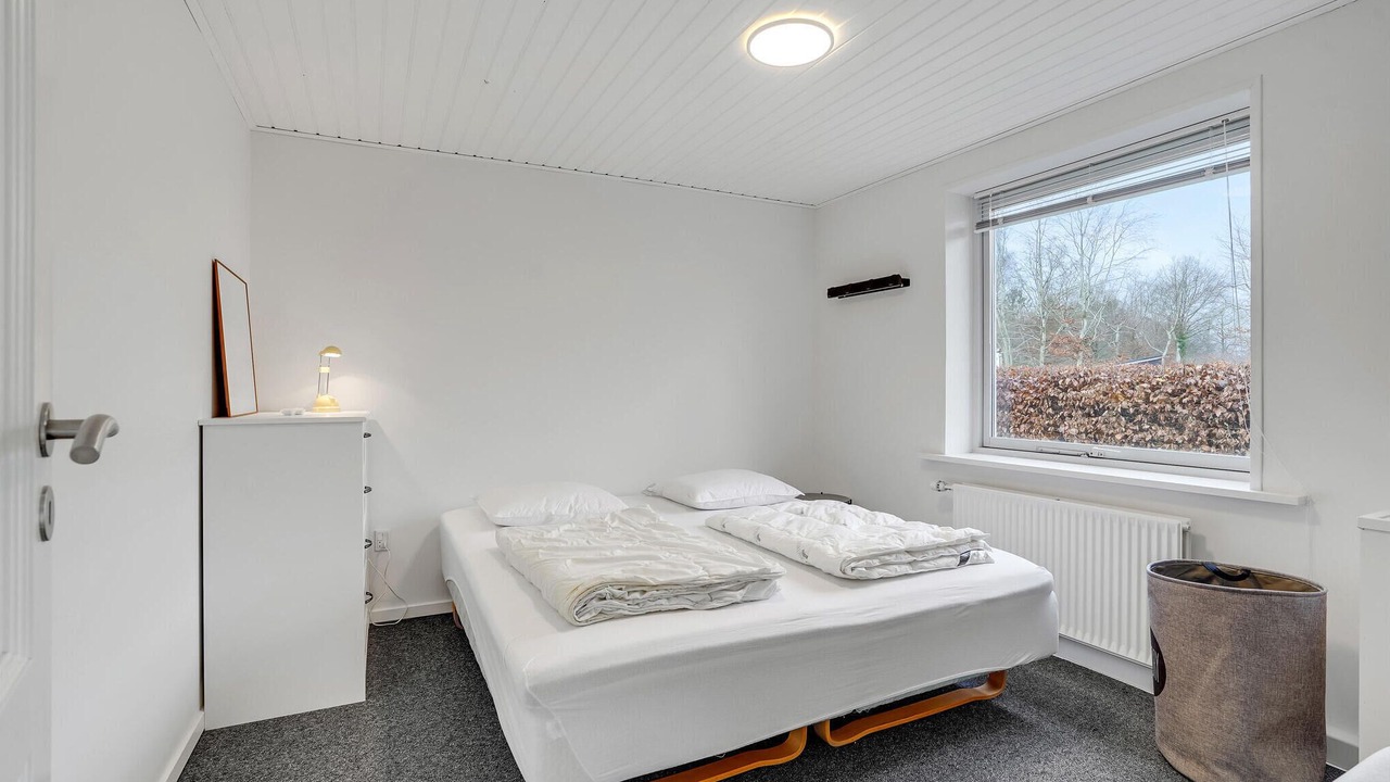 Photo of Others in Sunds