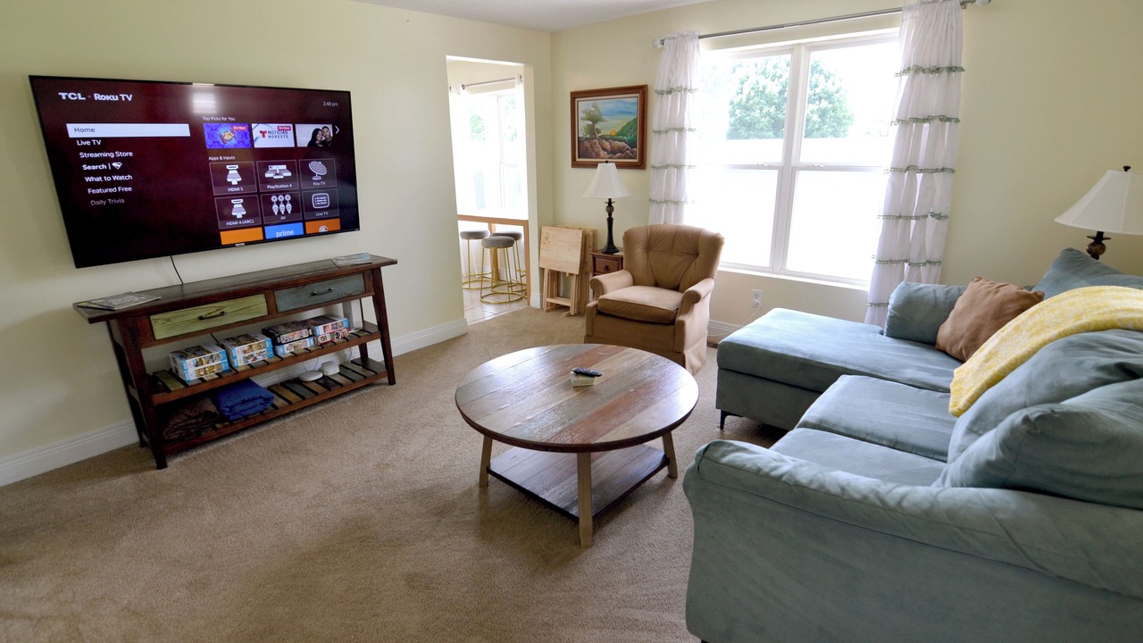 Photo of Livingroom in Bloomington