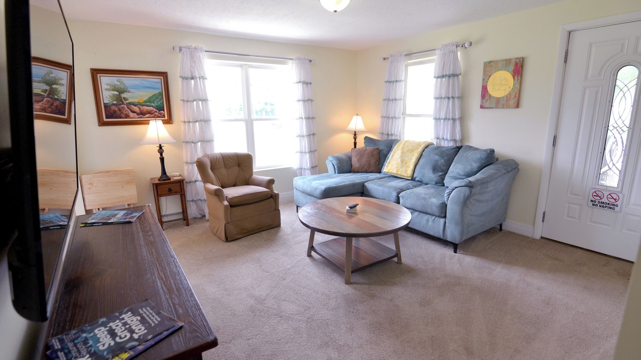 Photo of Livingroom in Bloomington