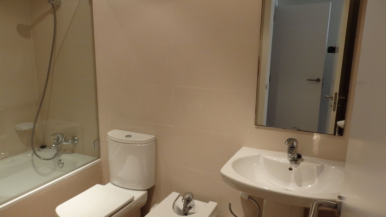 Photo of Bathroom in Pego