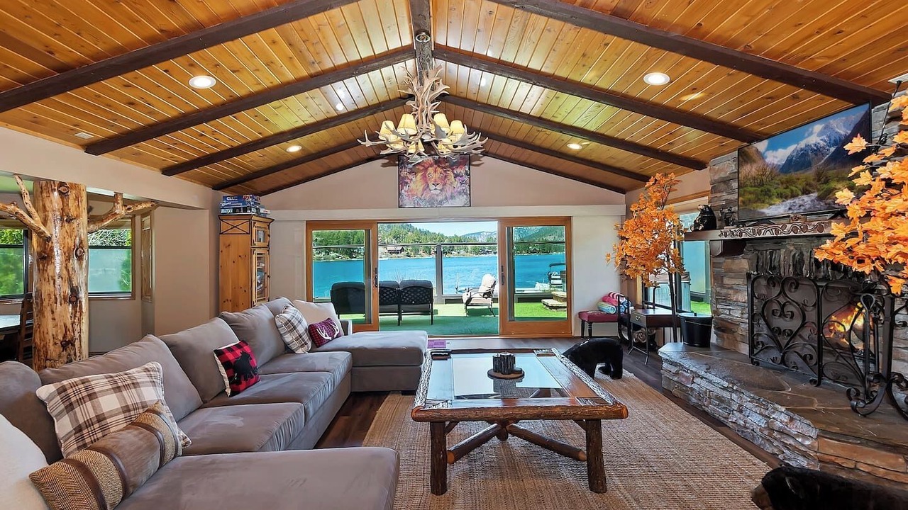 Photo of Livingroom in Boulder Bay