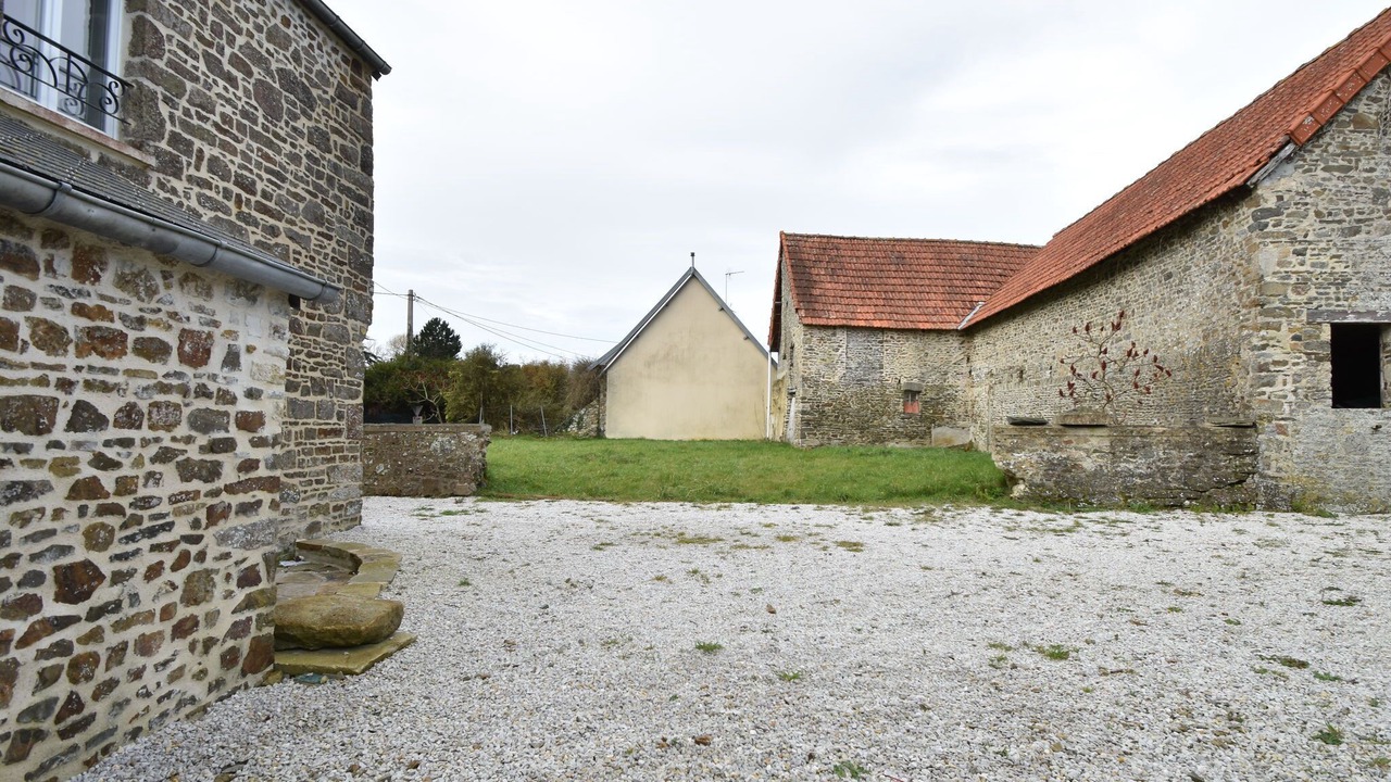 Photo of Outdoor in Saint-Remy-des-Landes
