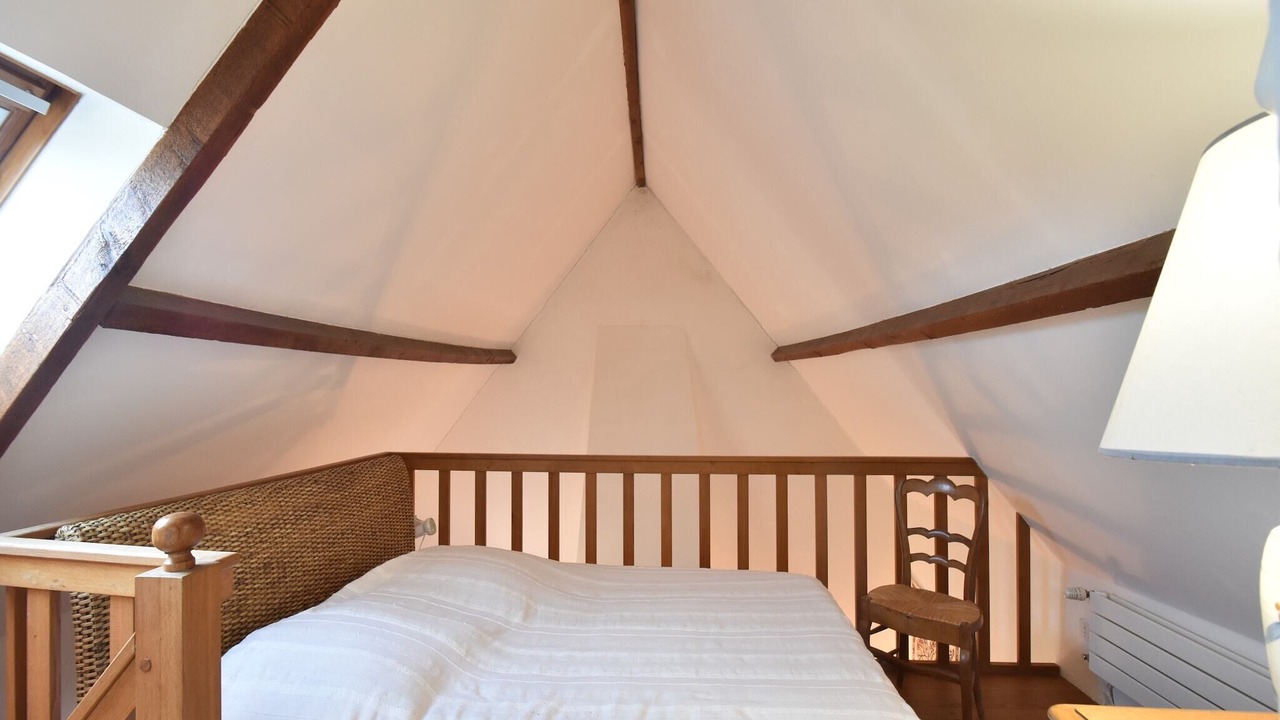 Photo of Others in Appeville