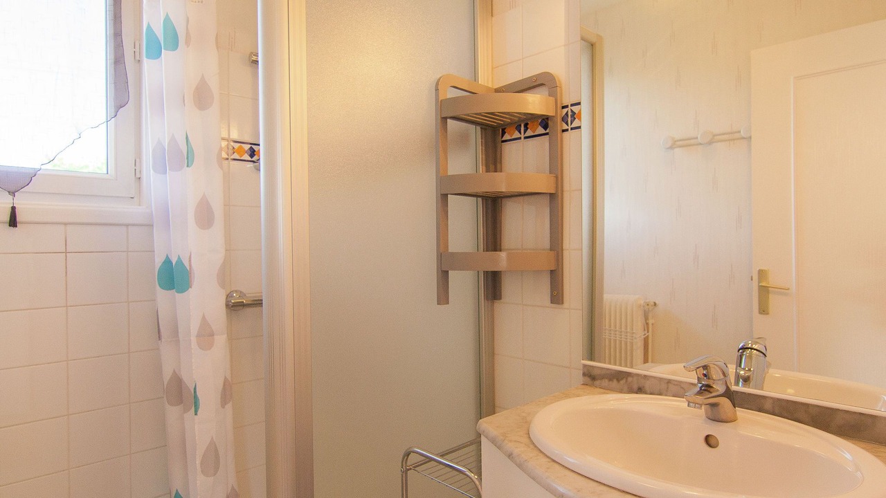 Photo of Bathroom in Malemort-sur-Correze
