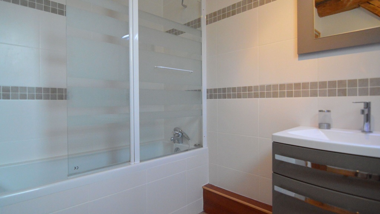 Photo of Bathroom in Gouy-Saint-Andre