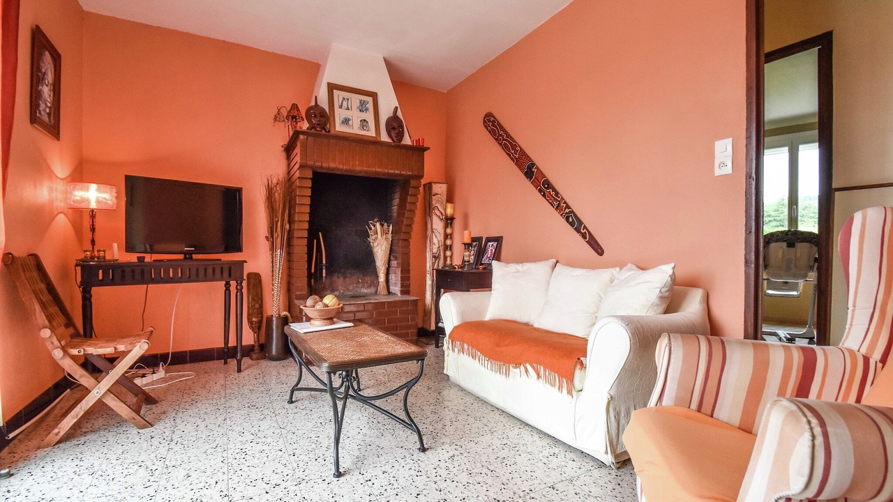 Photo of Livingroom in Talairan
