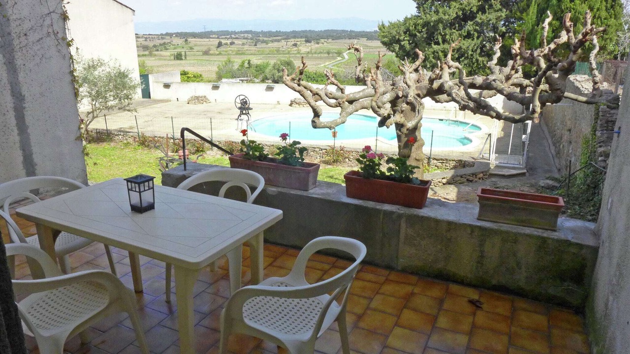 Photo of Patio Balcony in Montbrun-des-Corbieres
