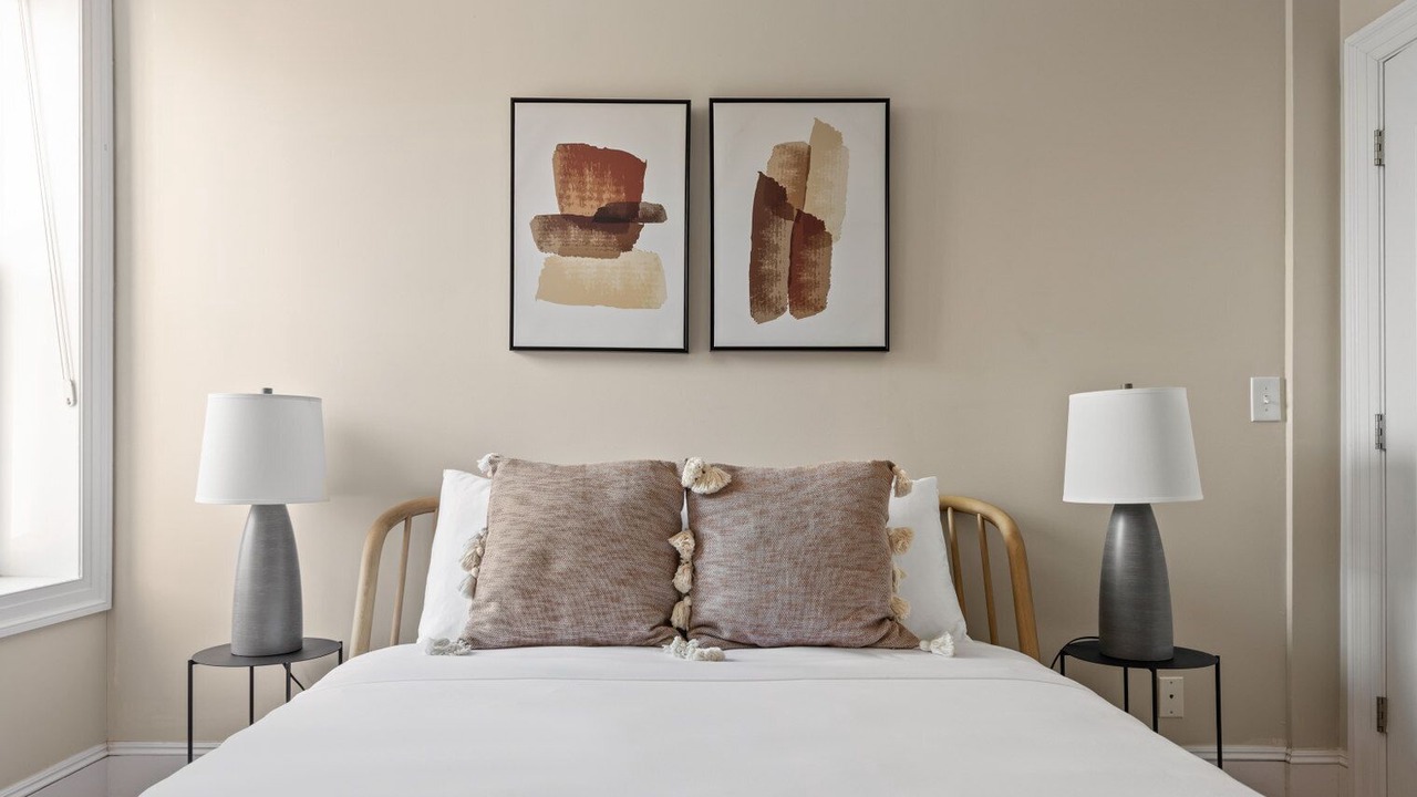 Photo of Bedroom in East Somerville